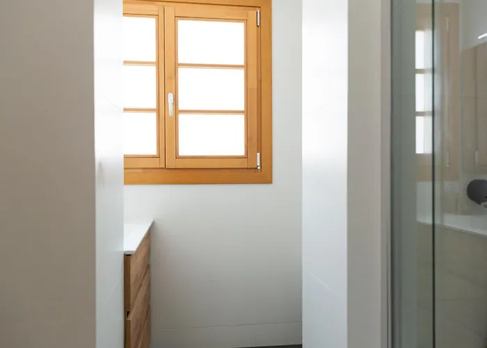 - Gracia 3-a Apartment *